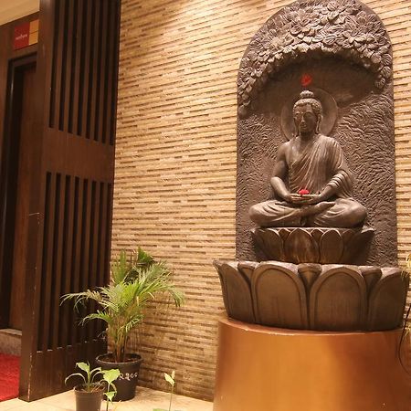 Sri Nandi Comforts Hotel Bangalore Bagian luar foto